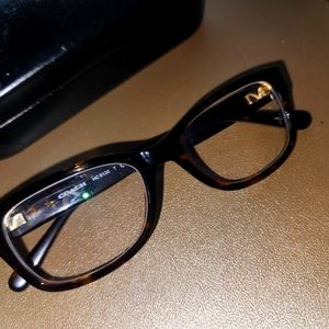 Coach frames with case